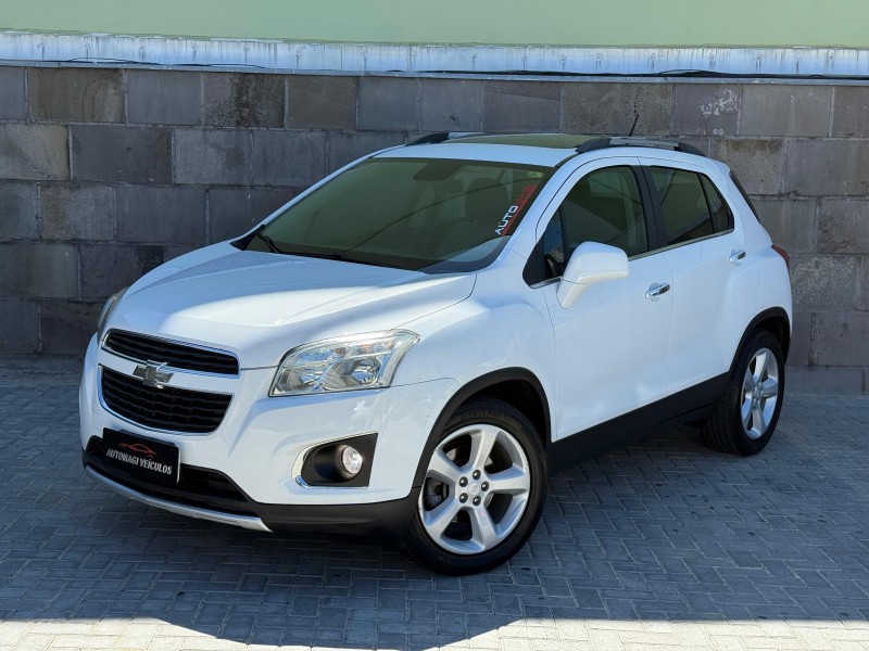 tracker 1.8 mpfi ltz 4x2 16v flex 4p automatico 2015 caxias do sul