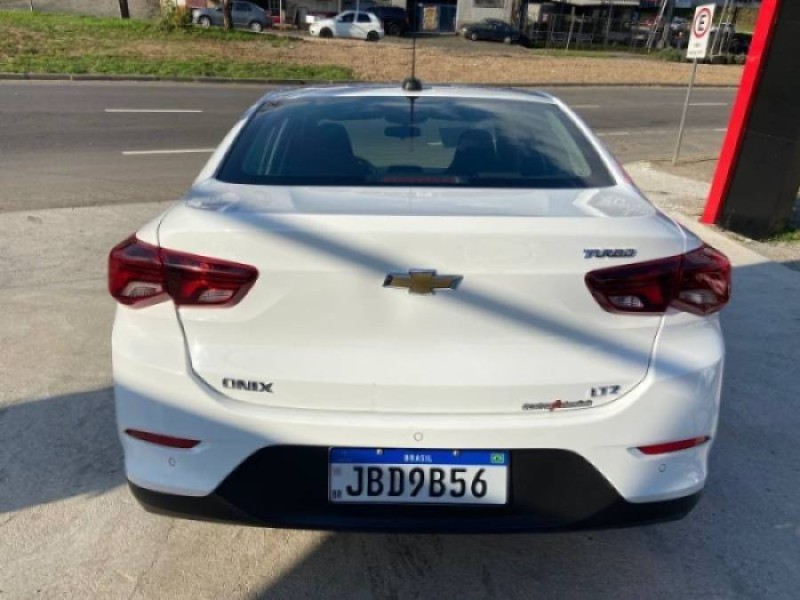 ONIX 1.0	LTZ PLUS 12V TURBO FLEX 4P AUTOMÁTICO - 2022 - CAXIAS DO SUL