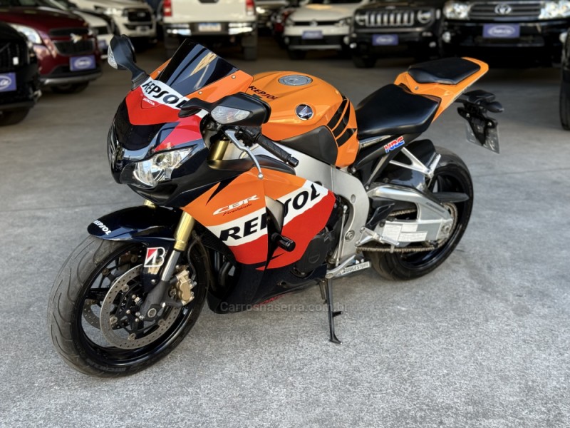 cbr 1000rr repsol 2011 caxias do sul