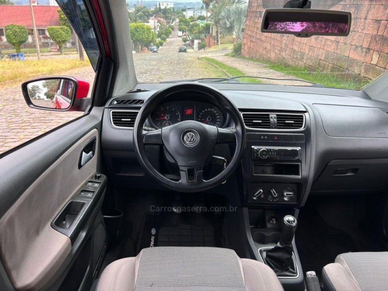 SPACEFOX 1.6 MI TREND 8V FLEX 4P MANUAL - 2012 - VENâNCIO AIRES