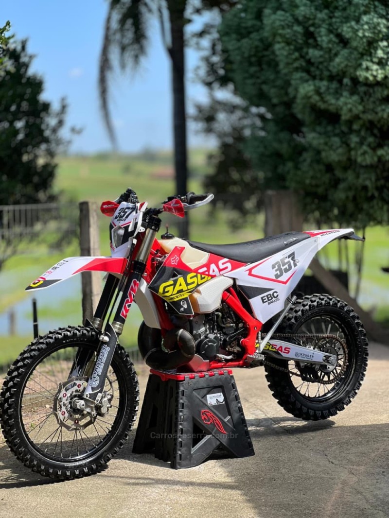 ec 300 enducross 2019 caxias do sul