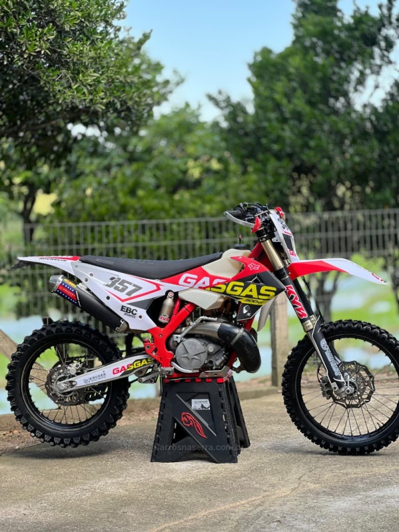 EC 300 ENDUCROSS - 2019 - CAXIAS DO SUL