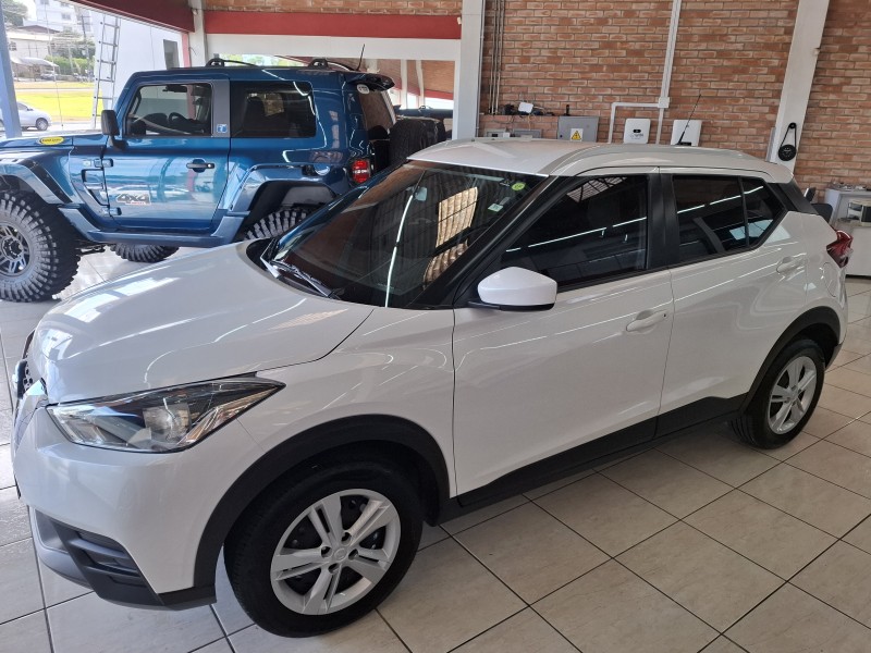 KICKS 1.6 16V FLEX S XTRONIC 4P AUTOMÁTICO - 2019 - FARROUPILHA