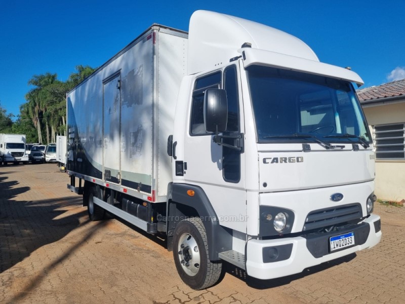 CARGO 816 E TURBO - 2015 - PORTãO