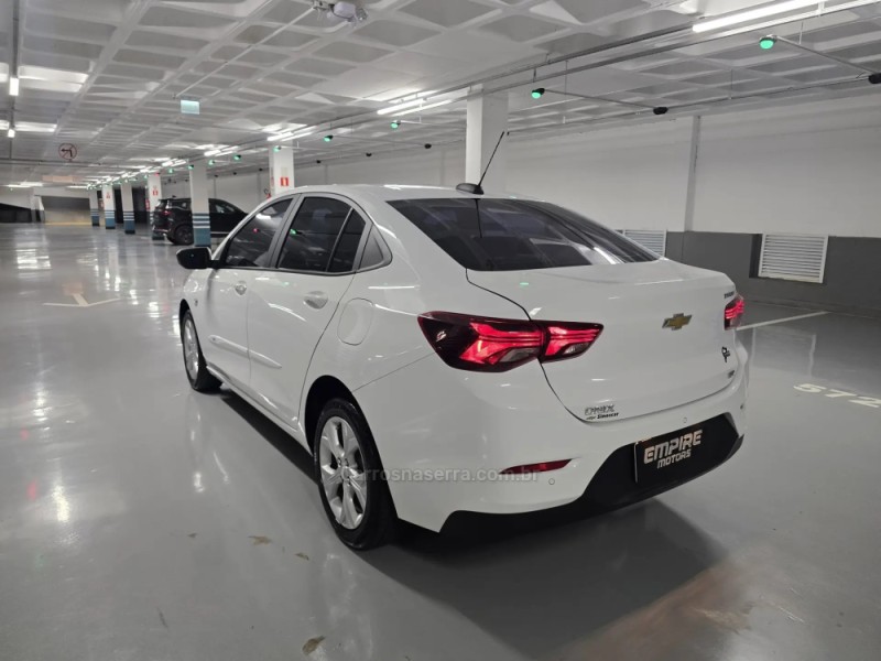 ONIX 1.0	LT PLUS 8V TURBO FLEX 4P AUTOMÁTICO - 2023 - PORTO ALEGRE