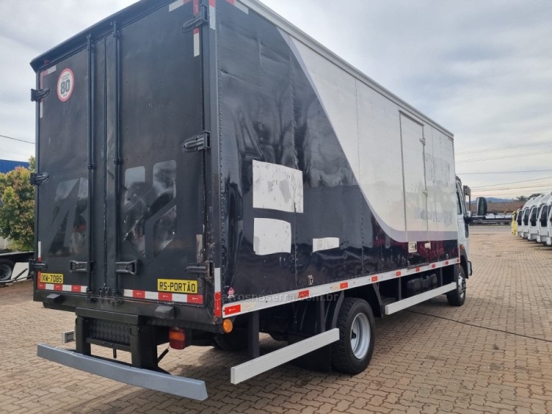 CARGO 816 E TURBO - 2017 - PORTãO