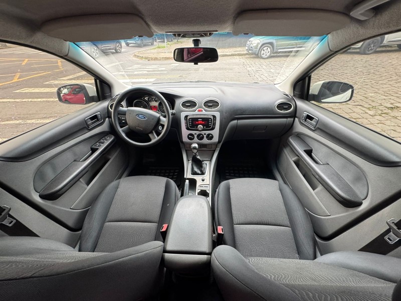 FOCUS 2.0 SEDAN 16V GASOLINA 4P MANUAL - 2009 - CAXIAS DO SUL