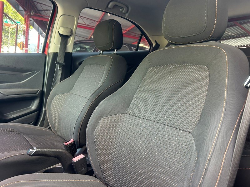 ONIX 1.0 LT 12V FLEX 4P MANUAL - 2014 - TRêS COROAS