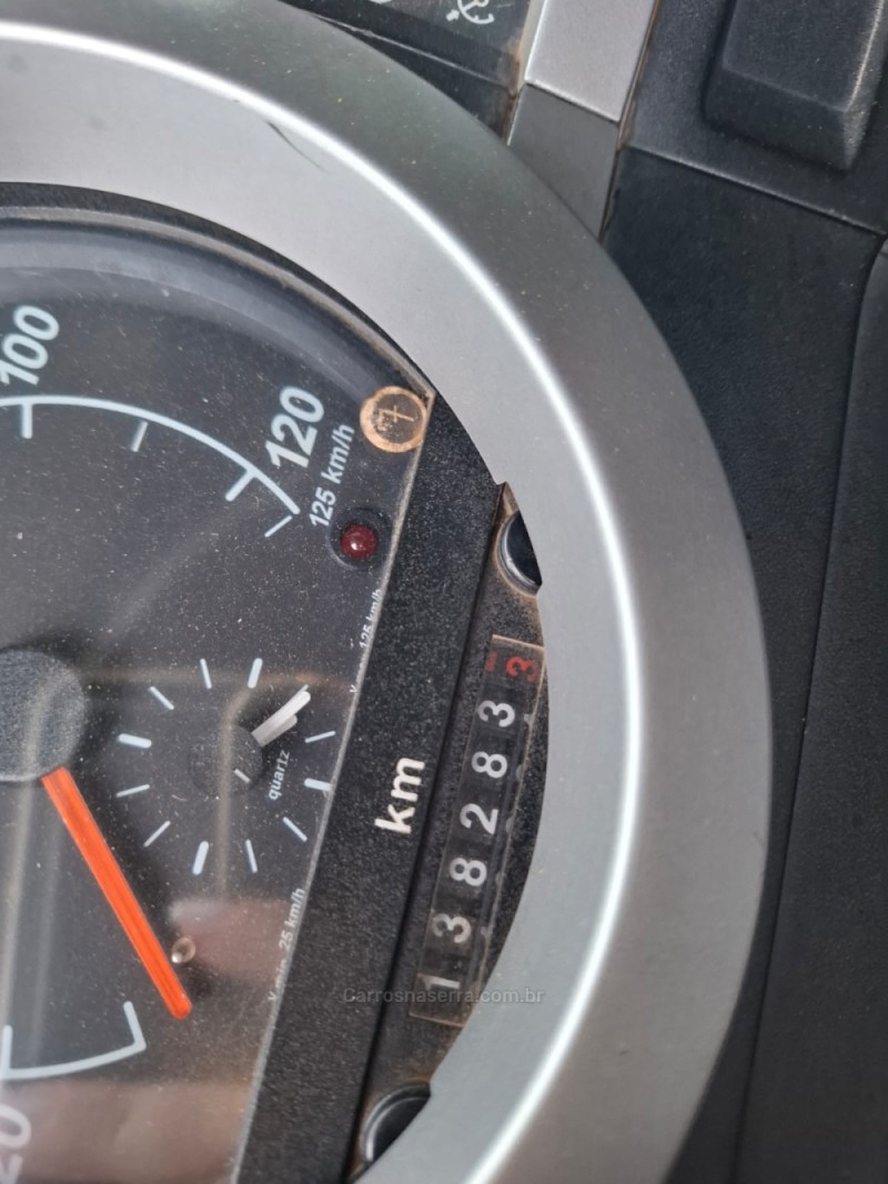 CARGO 1832 E TURBO - 2011 - PORTãO