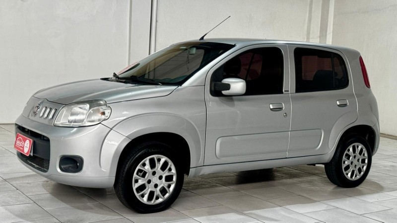 UNO 1.0 VIVACE 8V FLEX 4P MANUAL - 2014 - ESTâNCIA VELHA