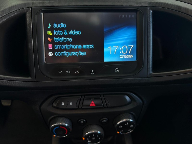 ONIX 1.4 MPFI LT 8V FLEX 4P MANUAL - 2013 - CAXIAS DO SUL