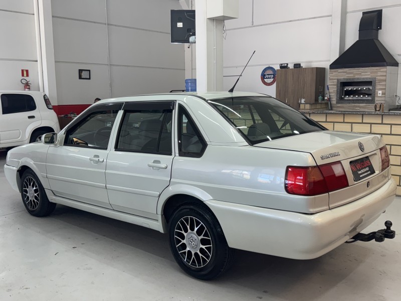 SANTANA 1.8 MI 8V GASOLINA 4P MANUAL - 2000 - CAXIAS DO SUL