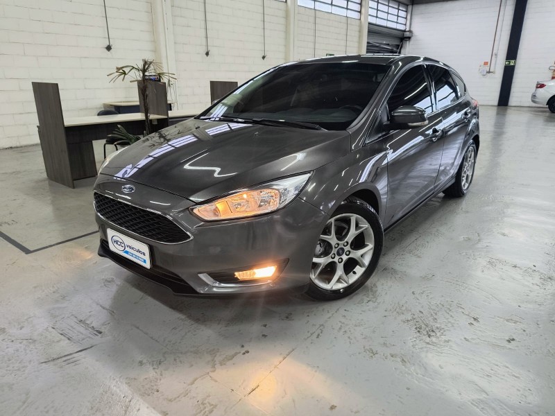 FOCUS 2.0 SE HATCH 16V FLEX 4P AUTO - 2018 - CAXIAS DO SUL