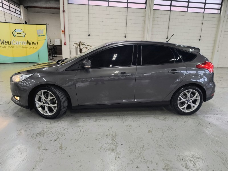 FOCUS 2.0 SE HATCH 16V FLEX 4P AUTO - 2018 - CAXIAS DO SUL