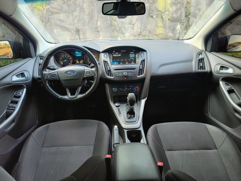 FOCUS 2.0 SE HATCH 16V FLEX 4P AUTO - 2018 - CAXIAS DO SUL
