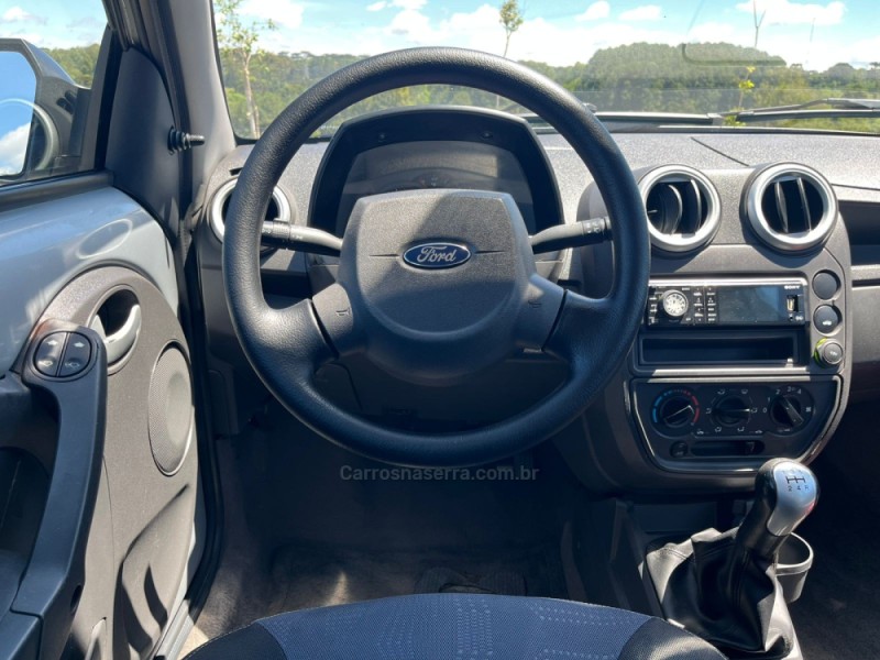 KA 1.0 MPI CLASS 8V FLEX 2P MANUAL - 2013 - CAXIAS DO SUL