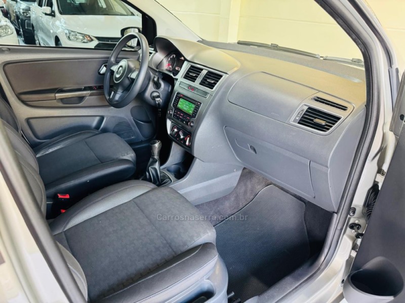 FOX 1.0 MI COMFORTLINE 8V FLEX 4P MANUAL - 2015 - CAXIAS DO SUL