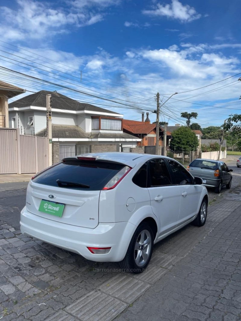 FOCUS 2.0 HC 16V FLEX 4P MANUAL - 2012 - BENTO GONçALVES