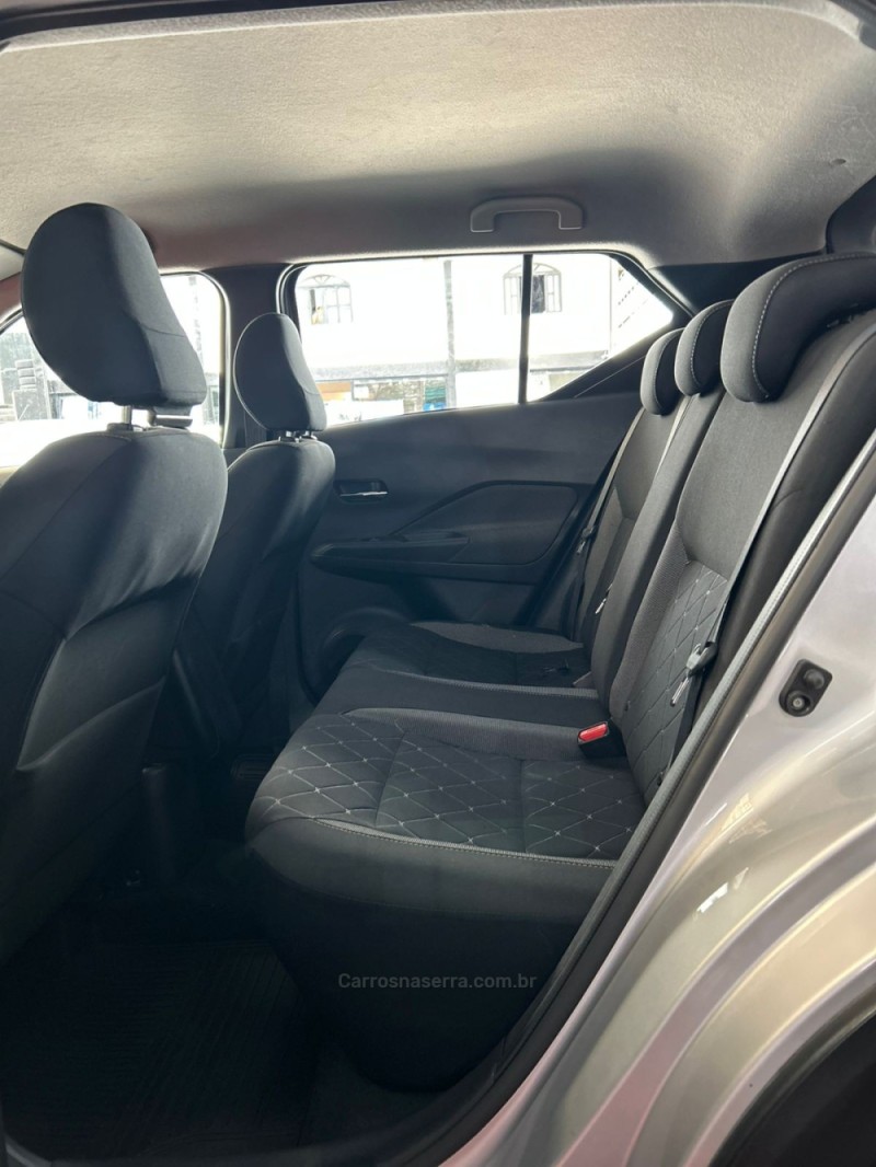 KICKS 1.6 16V FLEX SV 4P XTRONIC - 2018 - PASSO FUNDO