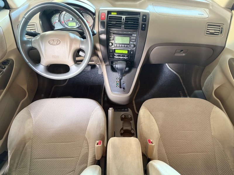 TUCSON 2.0 MPFI GLS 16V 143CV 2WD GASOLINA 4P AUTOMÁTICO - 2010 - CAXIAS DO SUL