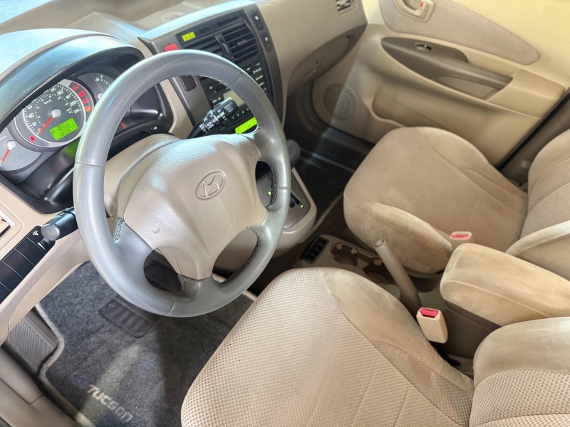 TUCSON 2.0 MPFI GLS 16V 143CV 2WD GASOLINA 4P AUTOMÁTICO - 2010 - CAXIAS DO SUL