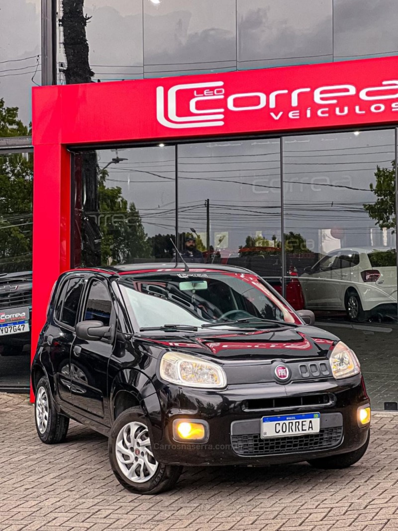 uno 1.0 evo attractive 8v flex 4p manual 2016 canela