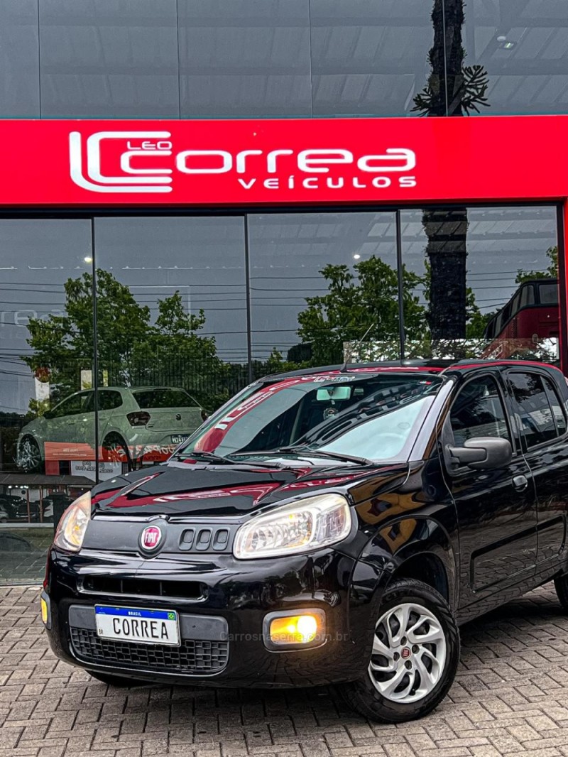 UNO 1.0 EVO ATTRACTIVE 8V FLEX 4P MANUAL - 2016 - CANELA