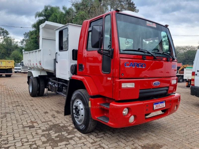 CARGO 1317 E T 2 EIXOS - 2007 - PORTãO