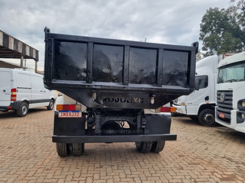 CARGO 1317 E T 2 EIXOS - 2007 - PORTãO