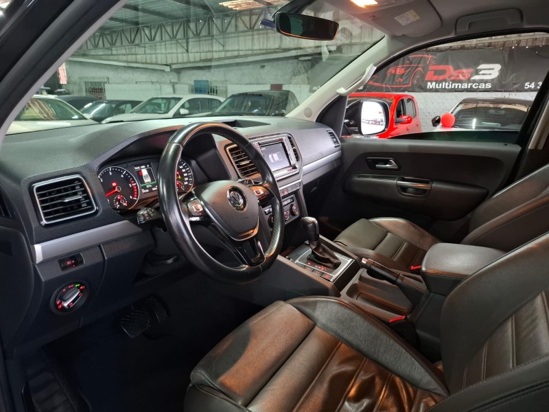 AMAROK 3.0 V6 TDI HIGHLINE CD DIESEL 4MOTION AUTOMÁTICO - 2019 - CAXIAS DO SUL