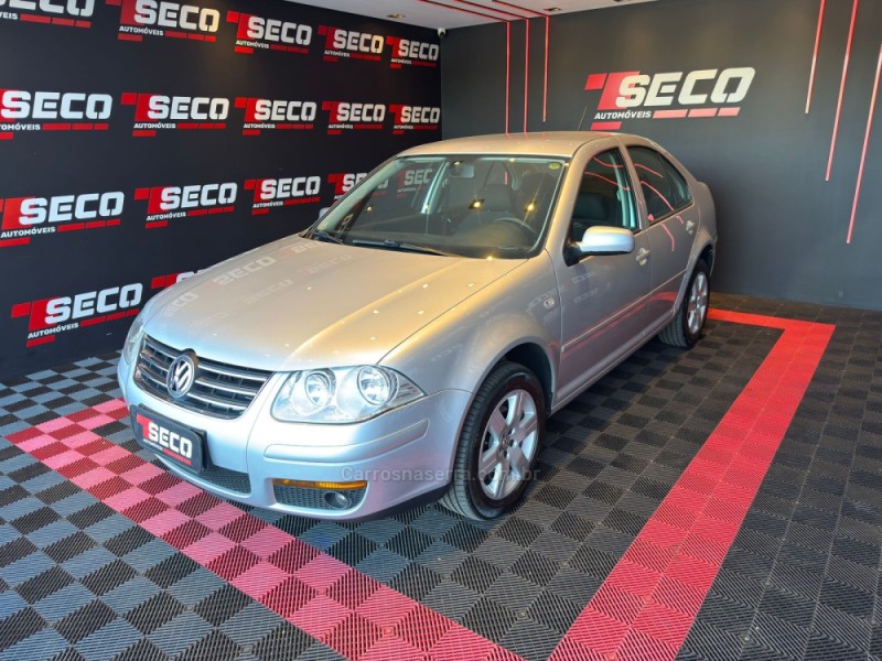 BORA 2.0 MI 8V GASOLINA 4P AUTOMÁTICO - 2011 - PASSO FUNDO