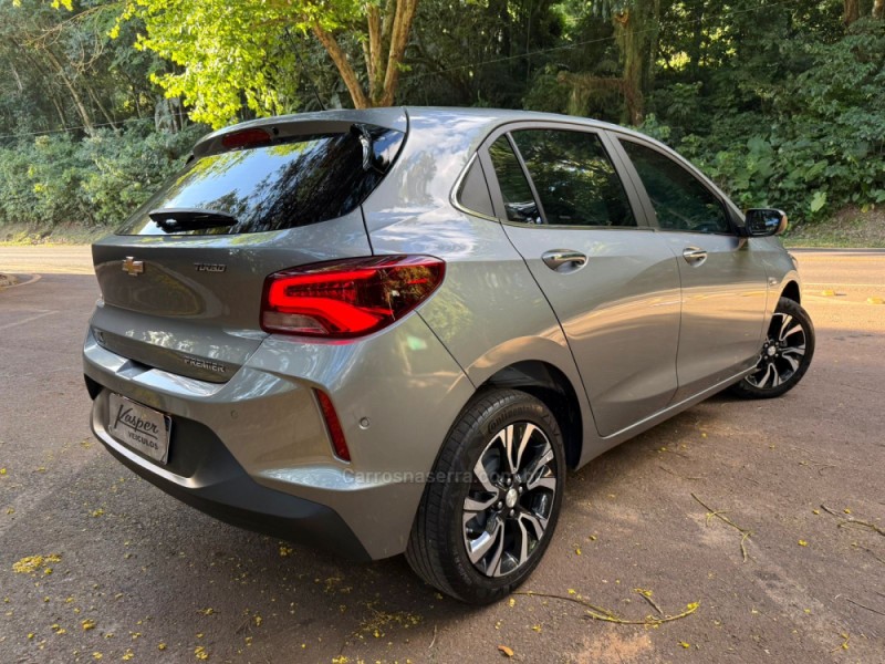 ONIX 1.0 PREMIER II 12V TURBO FLEX 4P AUTOMÁTICO - 2024 - DOIS IRMãOS