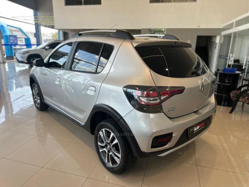 SANDERO 1.6 STEPWAY 16V FLEX 4P AUTOMÁTICO - 2020 - VACARIA