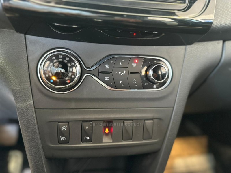 SANDERO 1.6 STEPWAY 16V FLEX 4P AUTOMÁTICO - 2020 - VACARIA