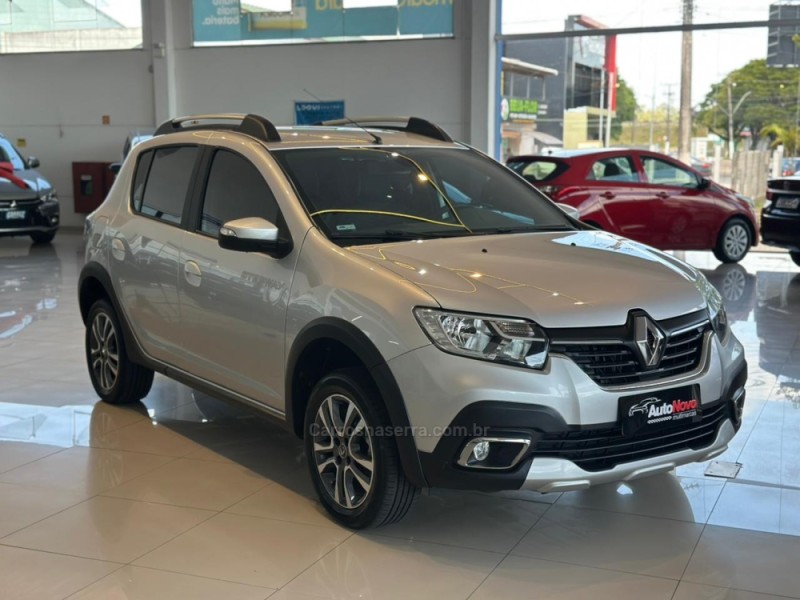 SANDERO 1.6 STEPWAY 16V FLEX 4P AUTOMÁTICO - 2020 - VACARIA