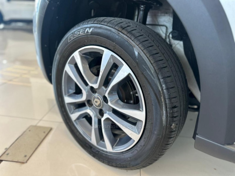 SANDERO 1.6 STEPWAY 16V FLEX 4P AUTOMÁTICO - 2020 - VACARIA