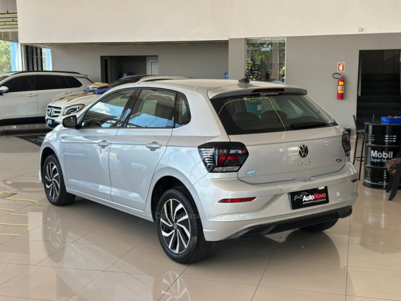 POLO 1.0 170 TSI 12V HIGHLINE FLEX 4P AUTOMÁTICO - 2023 - VACARIA
