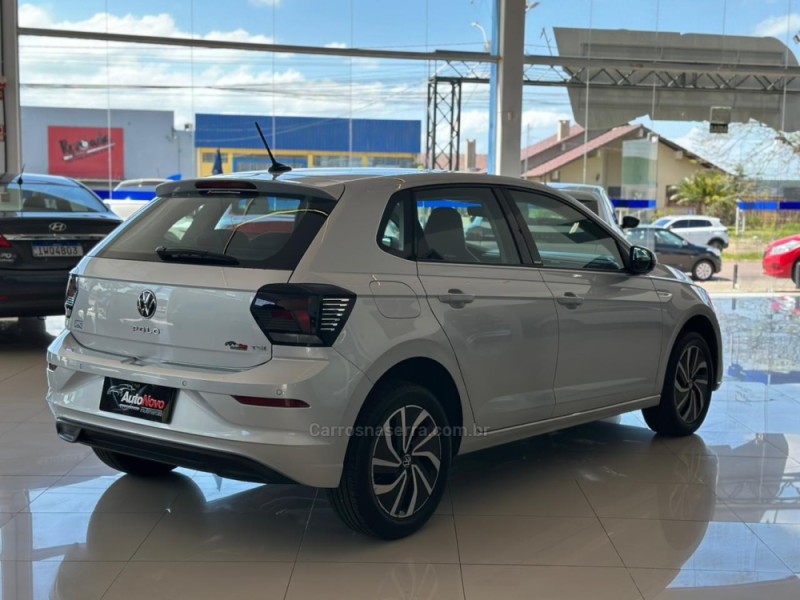POLO 1.0 170 TSI 12V HIGHLINE FLEX 4P AUTOMÁTICO - 2023 - VACARIA