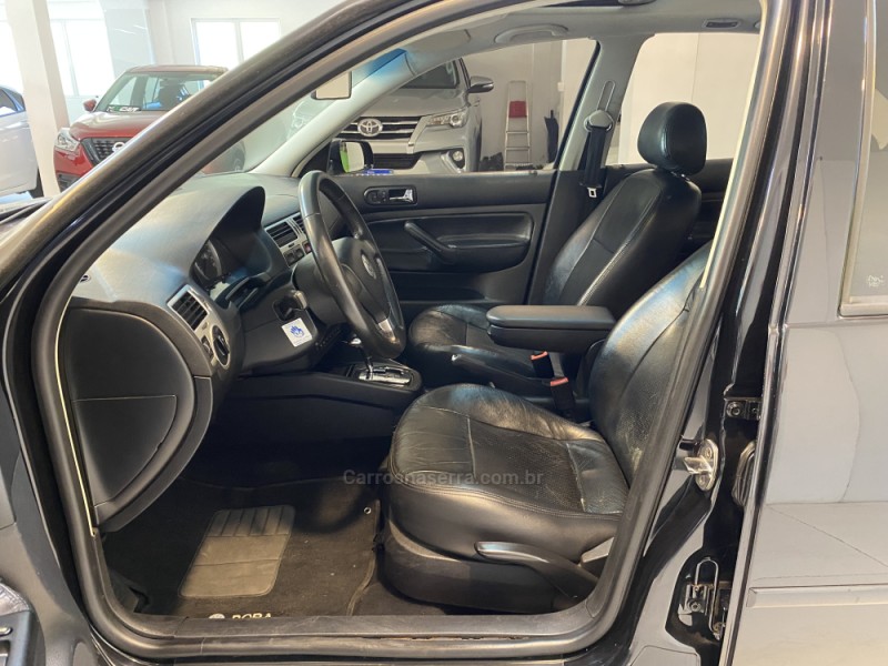 BORA 2.0 MI COMFORTLINE 8V 4P AUTOMÁTICO - 2009 - BENTO GONçALVES