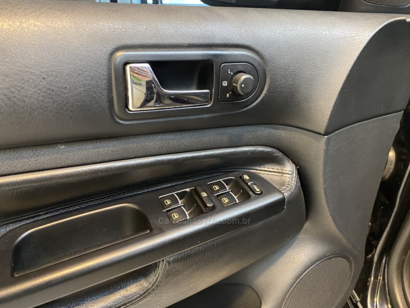 BORA 2.0 MI COMFORTLINE 8V 4P AUTOMÁTICO - 2009 - BENTO GONçALVES