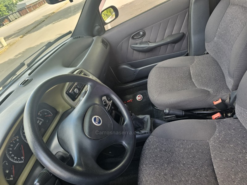 SIENA 1.3 MPI FIRE ELX 16V GASOLINA 4P MANUAL - 2002 - BENTO GONçALVES