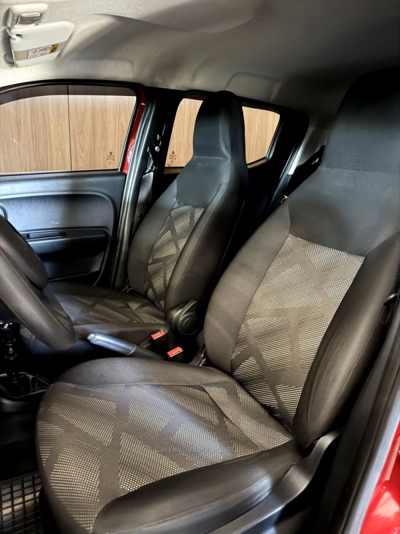 MOBI 1.0 8V EVO FLEX LIKE. MANUAL - 2017 - LAJEADO