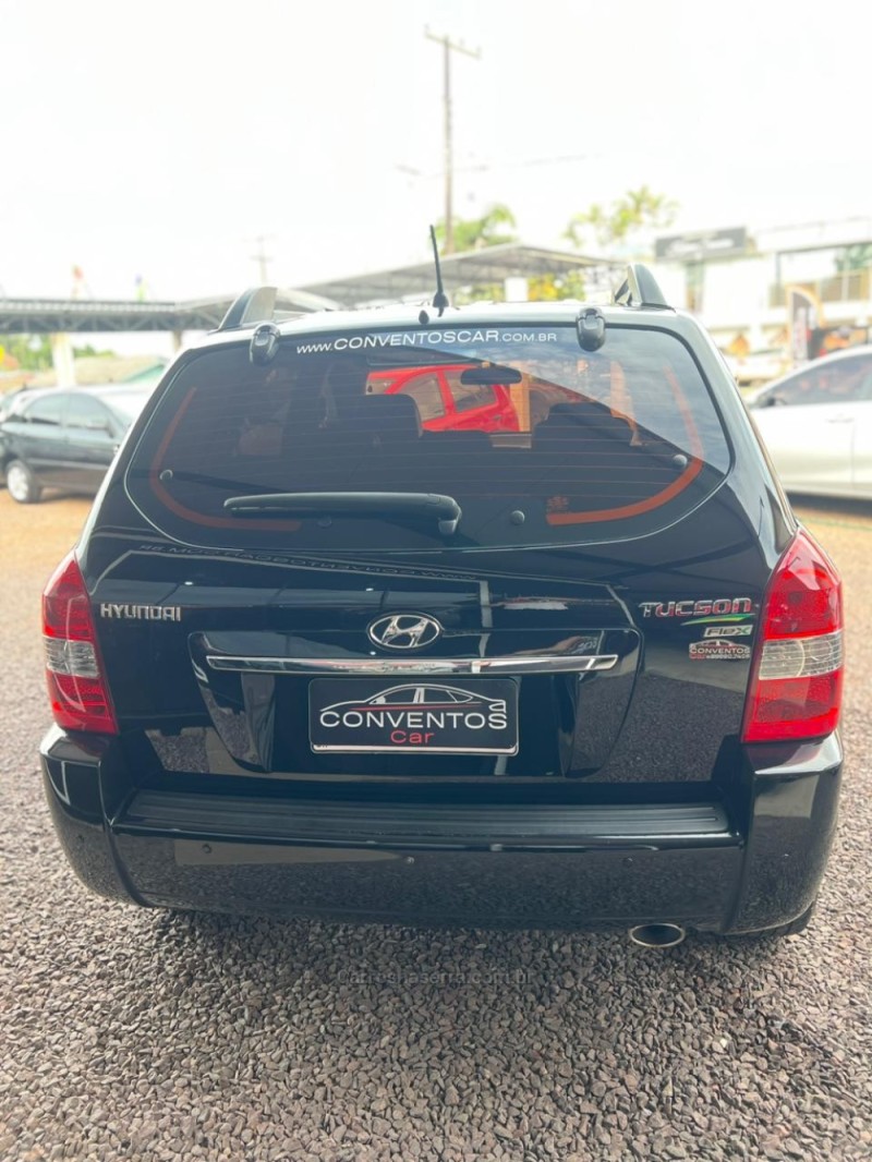 TUCSON 2.0 MPFI GLS 16V 143CV 2WD FLEX 4P AUTOMÁTICO - 2013 - LAJEADO