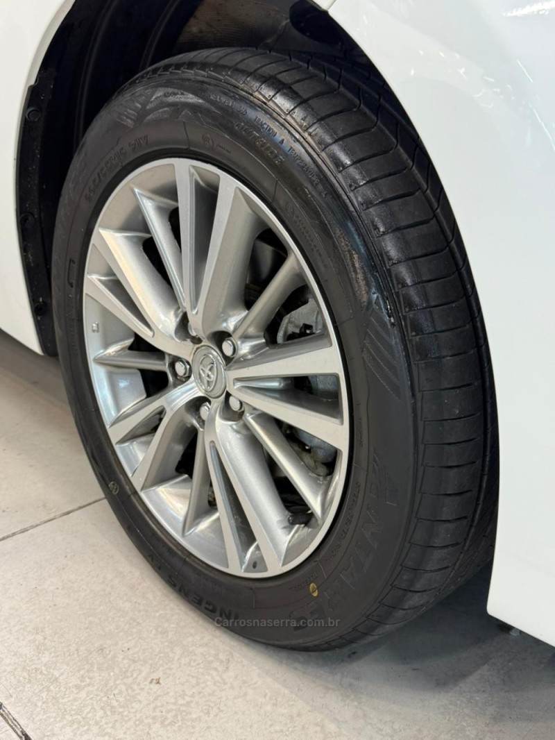 COROLLA 2.0 XEI 16V FLEX 4P AUTOMÁTICO - 2015 - CAXIAS DO SUL