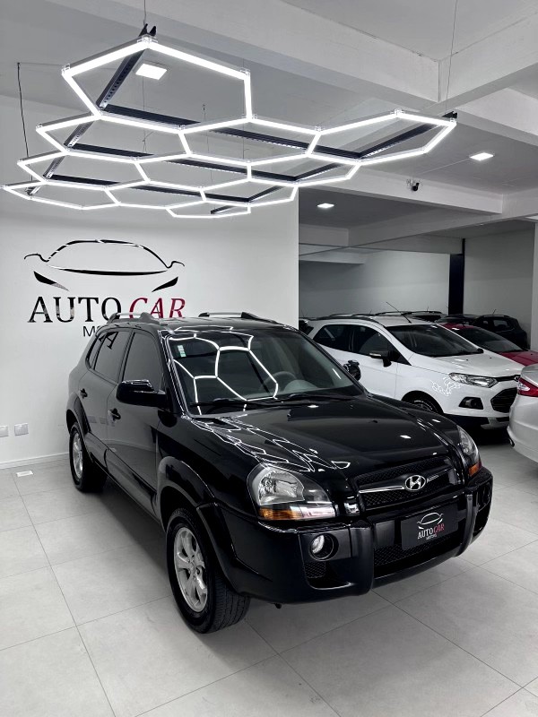 TUCSON 2.0 MPFI GLS TOP 16V 143CV 2WD FLEX 4P AUTOMÁTICO - 2015 - CAXIAS DO SUL