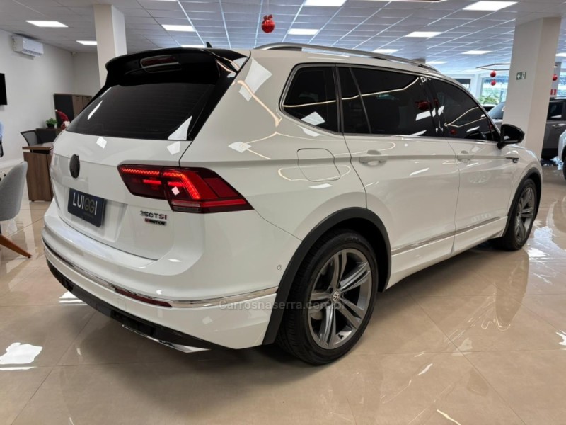 TIGUAN 2.0 ALLSPACE R-LINE 350 TSI 4X4 GASOLINA 4P - 2018 - CARLOS BARBOSA