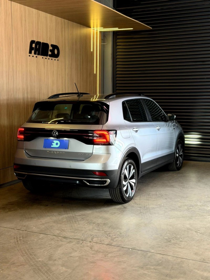 T-CROSS 1.0 COMFORTLINE TSI FLEX 4P AUTOMÁTICO - 2024 - LAJEADO