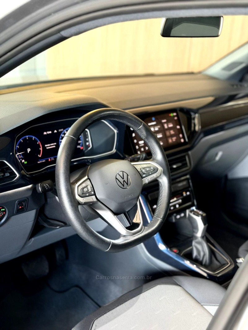T-CROSS 1.0 COMFORTLINE TSI FLEX 4P AUTOMÁTICO - 2024 - LAJEADO