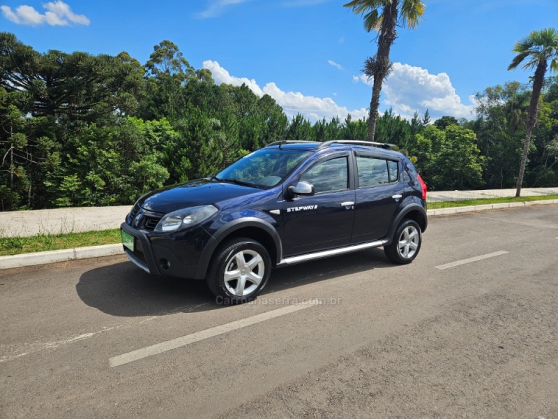 SANDERO 1.6 STEPWAY 16V FLEX 4P MANUAL - 2009 - VERANóPOLIS