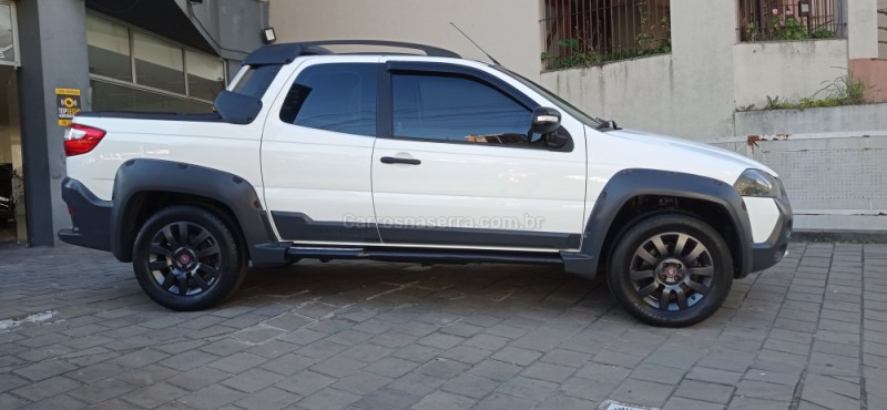 STRADA 1.8 MPI ADVENTURE LOCKER CD 16V FLEX 3P MANUAL - 2015 - CAXIAS DO SUL